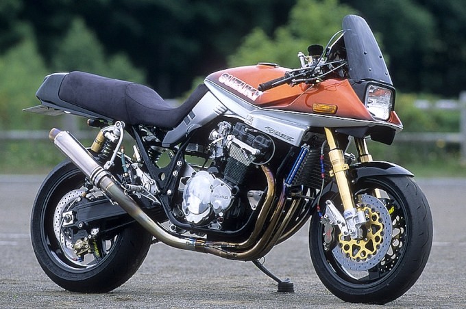 Bravissimo（ブラビッシモ） / GSX1100S カスタム写真