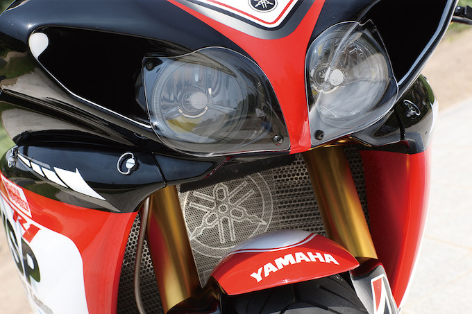 レーシングワールド高槻店 YZF-R1（ヤマハ YZF-R1）のカスタム画像