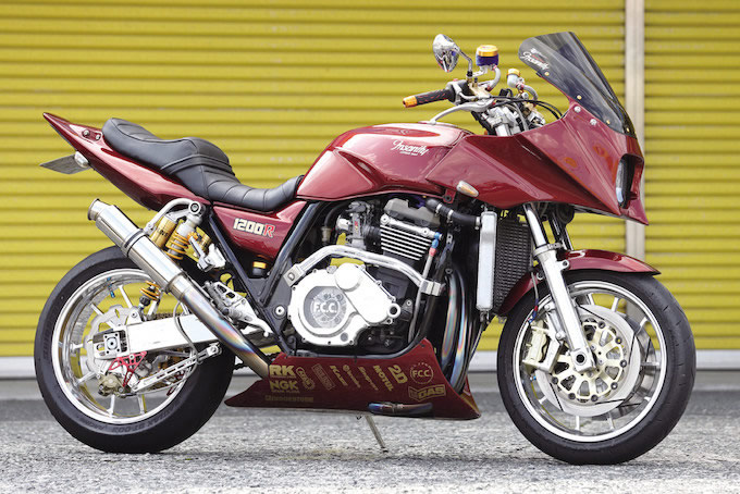 INSANITY SPL. ZRX1200R（カワサキ ZRX1200R）のカスタム画像