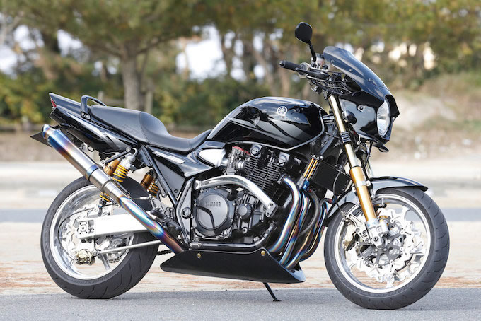 TOSHI SPL. XJR1200（ヤマハ XJR1200）のカスタム画像