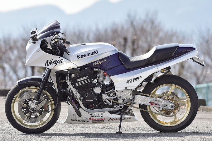 トレーディングガレージ ナカガワ（中川商会） GPZ900R（カワサキ GPZ900R）のカスタム画像