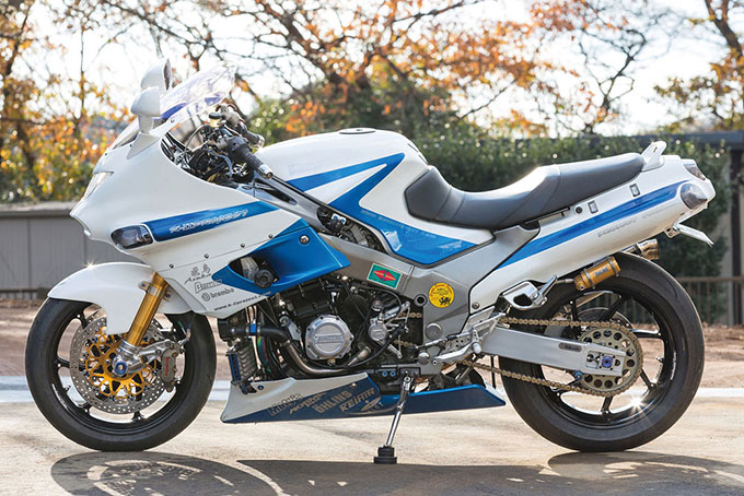 K-2 PROJECT ZZR1100（カワサキ ZZR1100）のカスタム画像