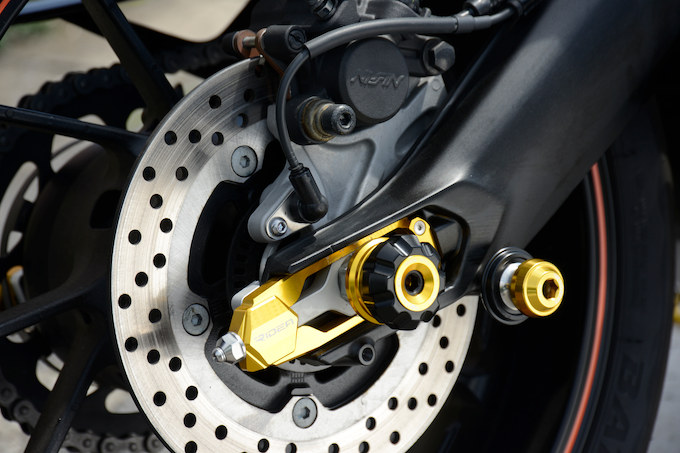 SSK YAMAHA MT-09 2014年のカスタム画像