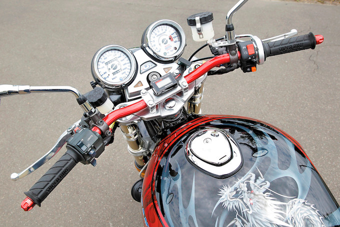 バイクプラザ・メカドック ゼファー1100（カワサキ ゼファー1100）のカスタム画像