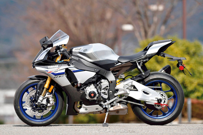 アグラス YZF-R1M（ヤマハ YZF-R1M）のカスタム画像