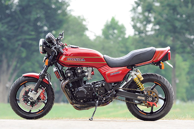 Acサンクチュアリー Cb1100f ホンダ Cb1100f プロが造るカスタム バイクブロス