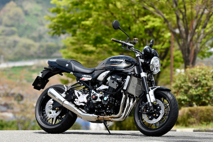 AGRAS Z900RS（カワサキ Z900RS）のカスタム画像