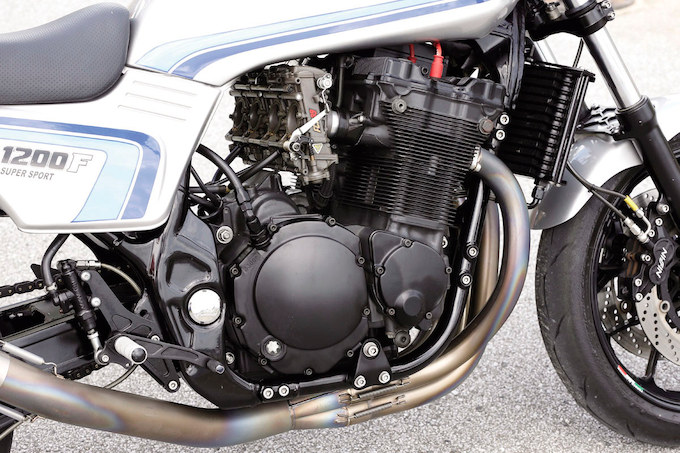 せど工房 INAZUMA1200（スズキ INAZUMA1200）のカスタム画像