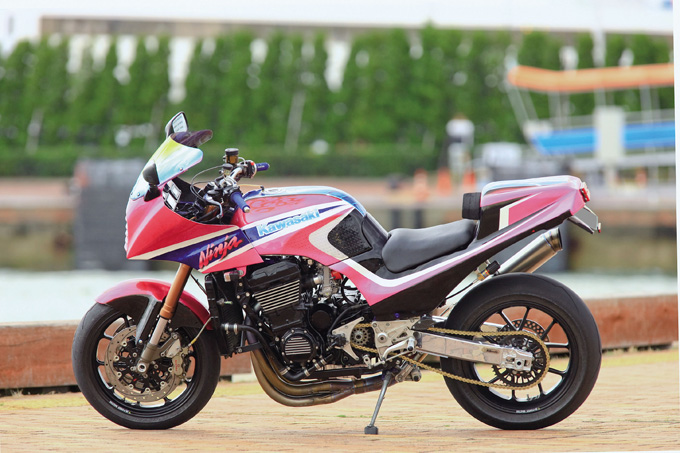 MO.TO-MIND'S GPZ900R（カワサキ GPZ900R）のカスタム画像