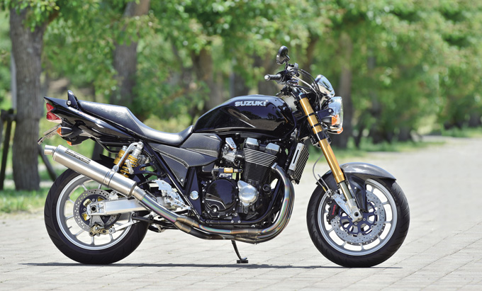 RACING WORLD URAYASU GSX1400（スズキ GSX1400）のカスタム画像