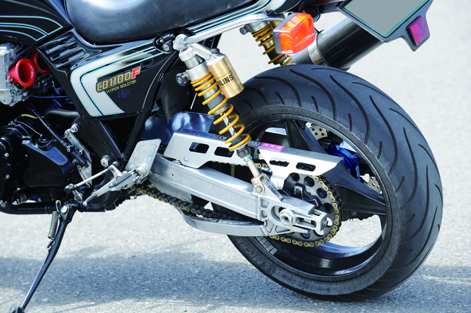 CLUB 1.2・HIKARU SPL CB1100F（ホンダ CB1100F）のカスタム画像