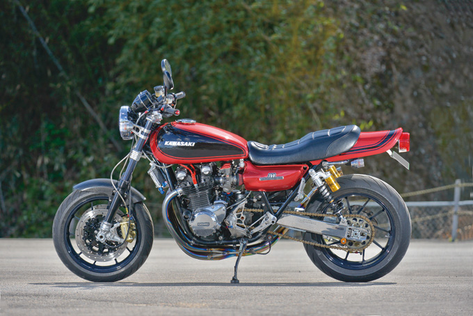 OKADA MOTORS Z900（カワサキ Z900）のカスタム画像