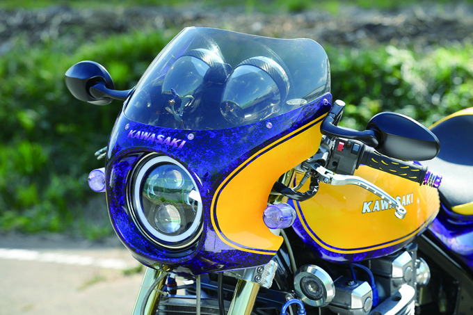 STRIKER SYSTEM YOKOHAMA ZEPHYR1100（カワサキ ZEPHYR1100）のカスタム画像