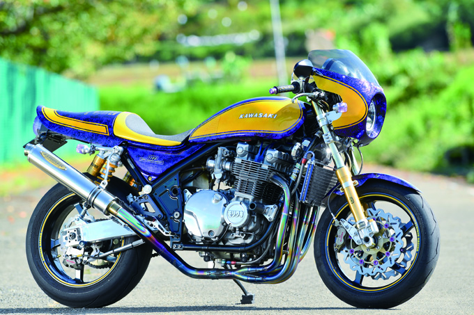 STRIKER SYSTEM YOKOHAMA ZEPHYR1100（カワサキ ZEPHYR1100）のカスタム画像