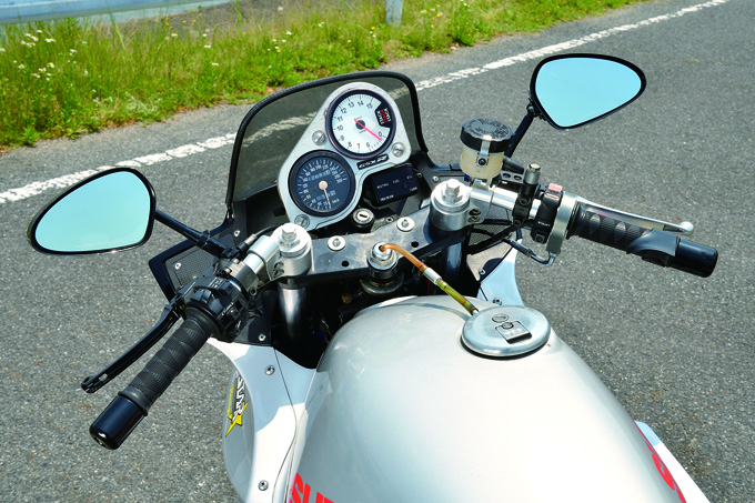 PLEASURE GSX750S（スズキ GSX750S）のカスタム画像