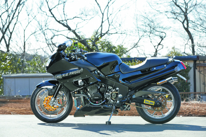 K-2Project ZZR1100（カワサキ ZZR1100）のカスタム画像