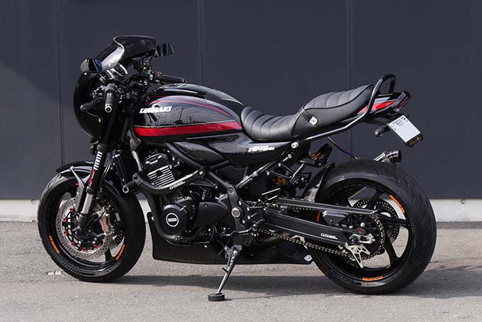 Z900RS CAFE シート　新車外し