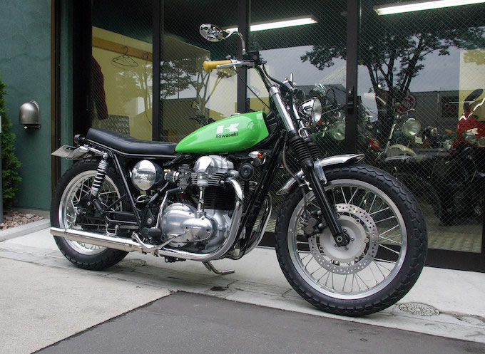 カワサキ　W650 フューエルタンク