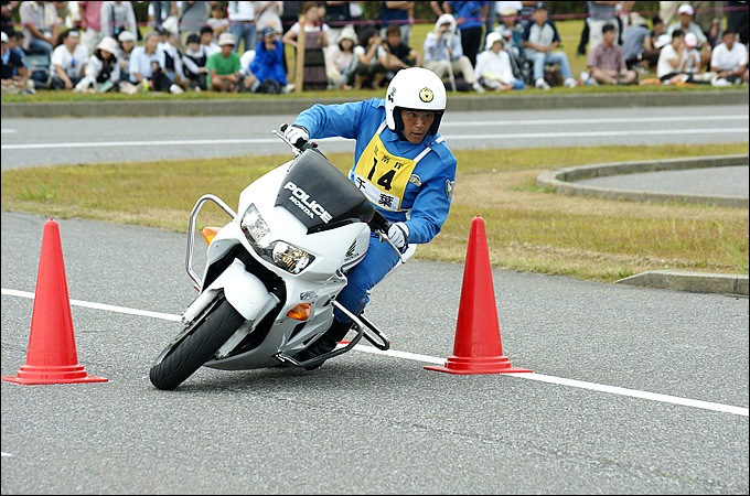 Lesson16／全国白バイ安全運転競技大会