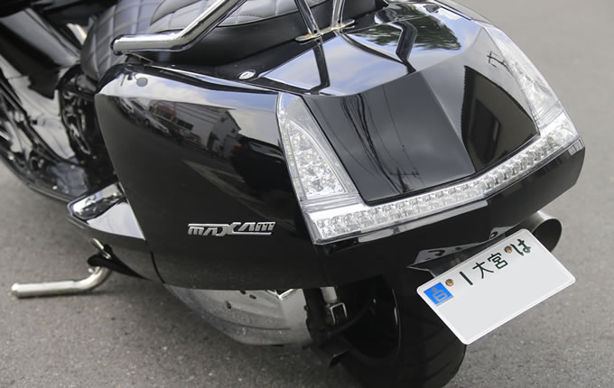 ビッグスクーターの上質なフルカスタムをリーズナブルに提供してくれる