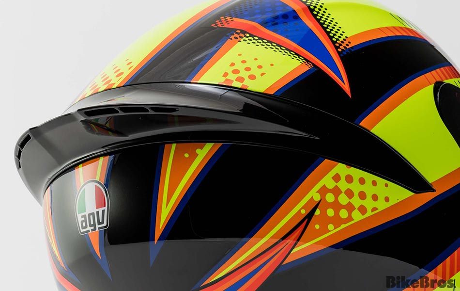 憧れのロッシレプリカを3万円台で手に入れる！AGV K1 SOLELUNA 2015