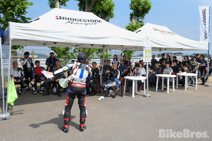 女子も初心者もサーキット走行は『BATTLAX FUN ＆ RIDE MEETING』から!!