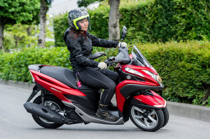 NMAXとトリシティ125、バラエティ豊かなヤマハの原二スクーター