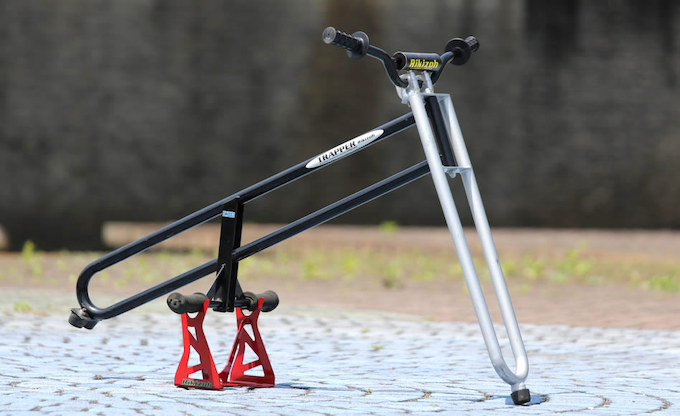 バイク操作に必須のテクニックを楽しみながら鍛えるトラッパー