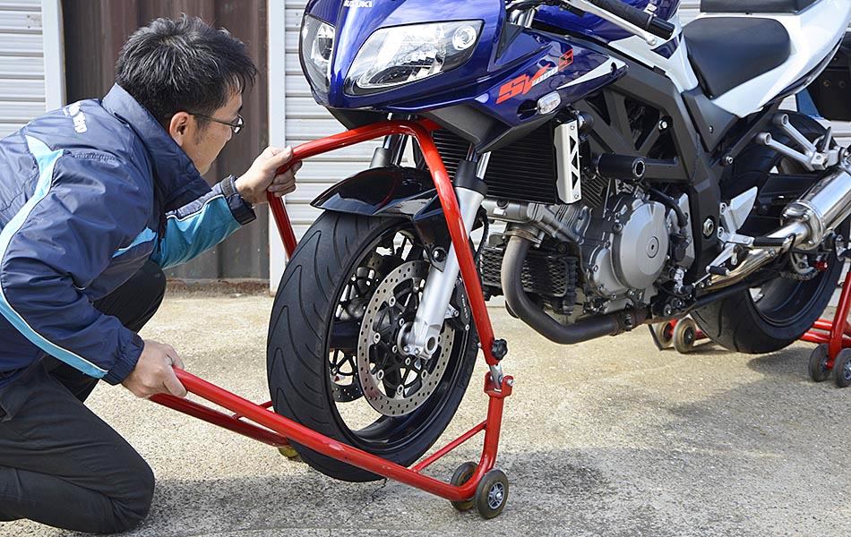 メンテナンススタンドの導入で新しいバイクライフが見えてくる