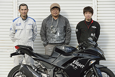 Ninja250RをZX-6R風に変えるカスタム外装キット 才谷屋