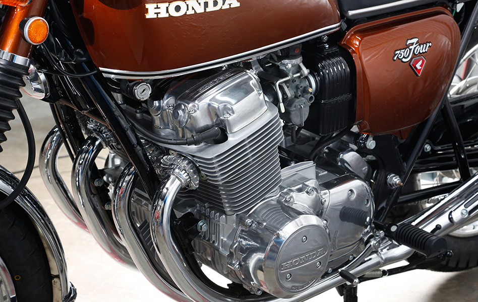 当時物!!CB750four K シリーズ  ヘッドライトケース 再塗装