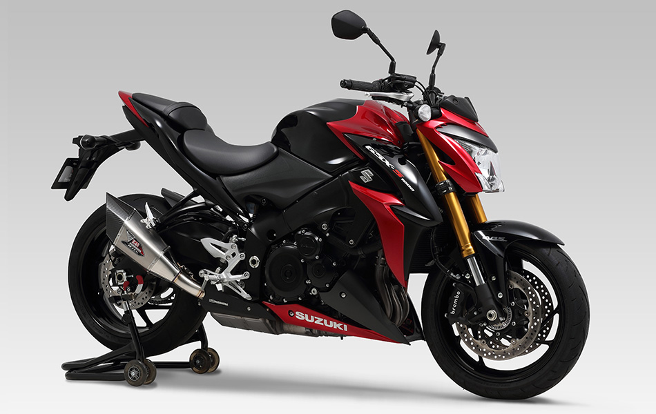 STYLE AND PERFORMANCE, SQUARED: YOSHIMURA R-11Sq MUFFLERS