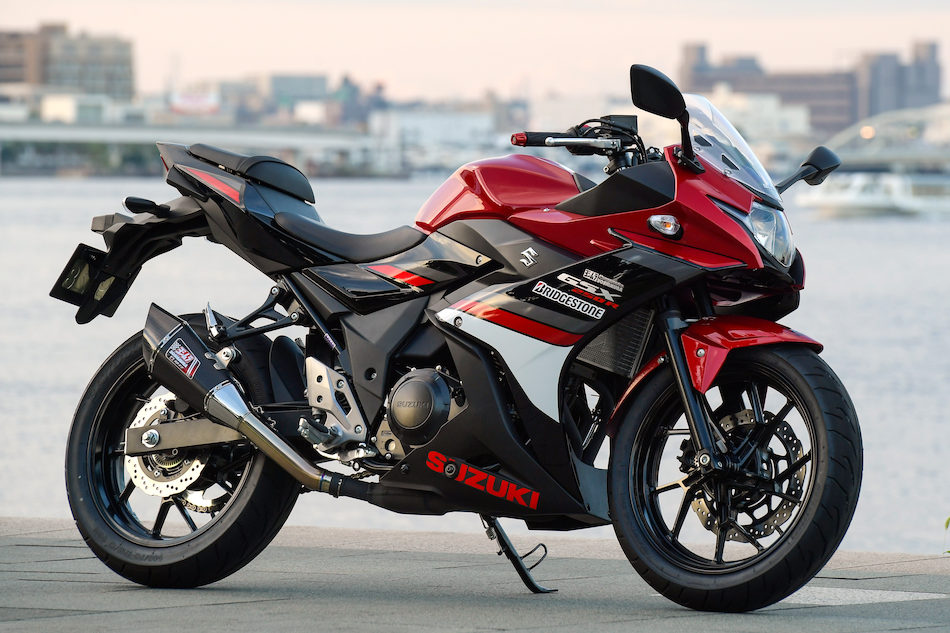 新品　CBR250RR用 ヨシムラバイクスリップオンマフラー R77