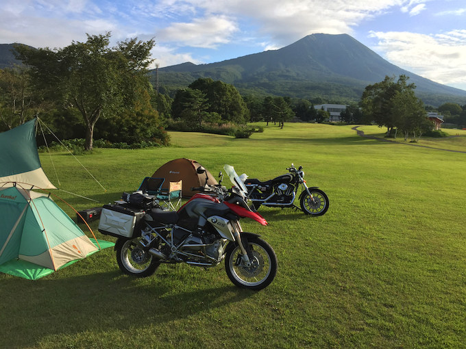 龍飛岬と岩木山の画像