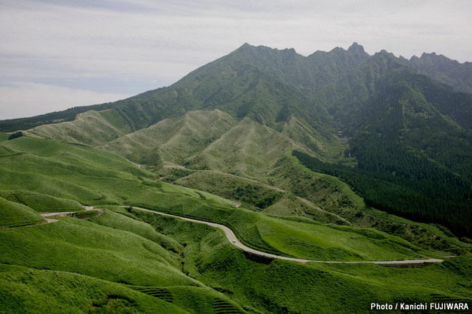 日本の絶景100選 阿蘇箱石峠（熊本県）の画像