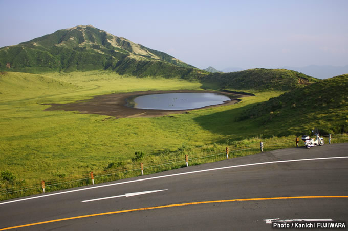 日本の絶景100選 草千里ケ浜（熊本県）の画像