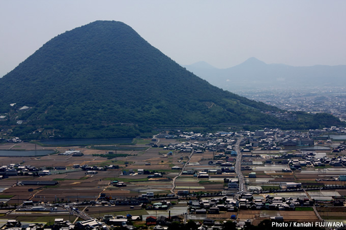 日本の絶景100選 讃岐富士（香川県）の画像